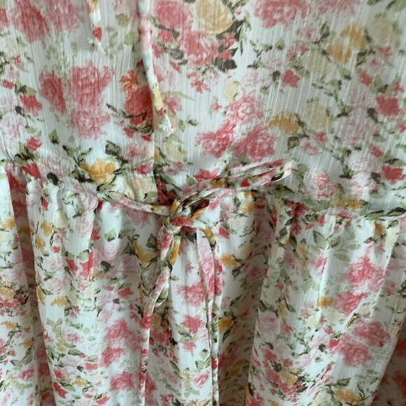 LUCKY BRAND LIGHT LINED FLORAL LONG SLEEVE CHIFFON DRESS WITH RUFFLES SIZE L - Picture 4 of 8